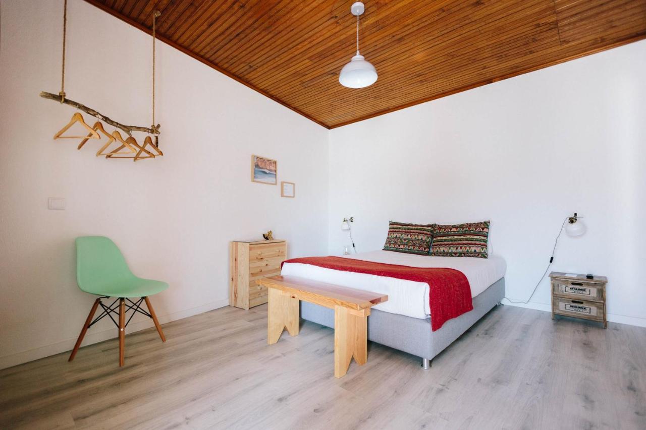 Zulla Nazaré`s Surf Village