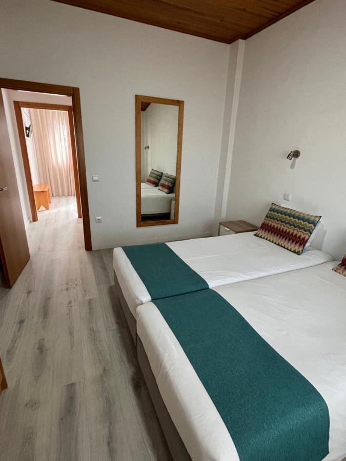Zulla Nazaré`s Surf Village Maison d'hôtes Nazaré