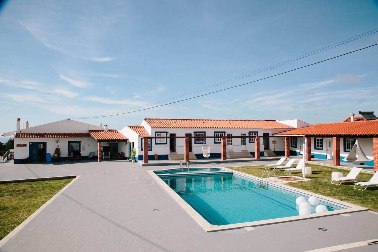 Zulla Nazaré`s Surf Village * Nazaré